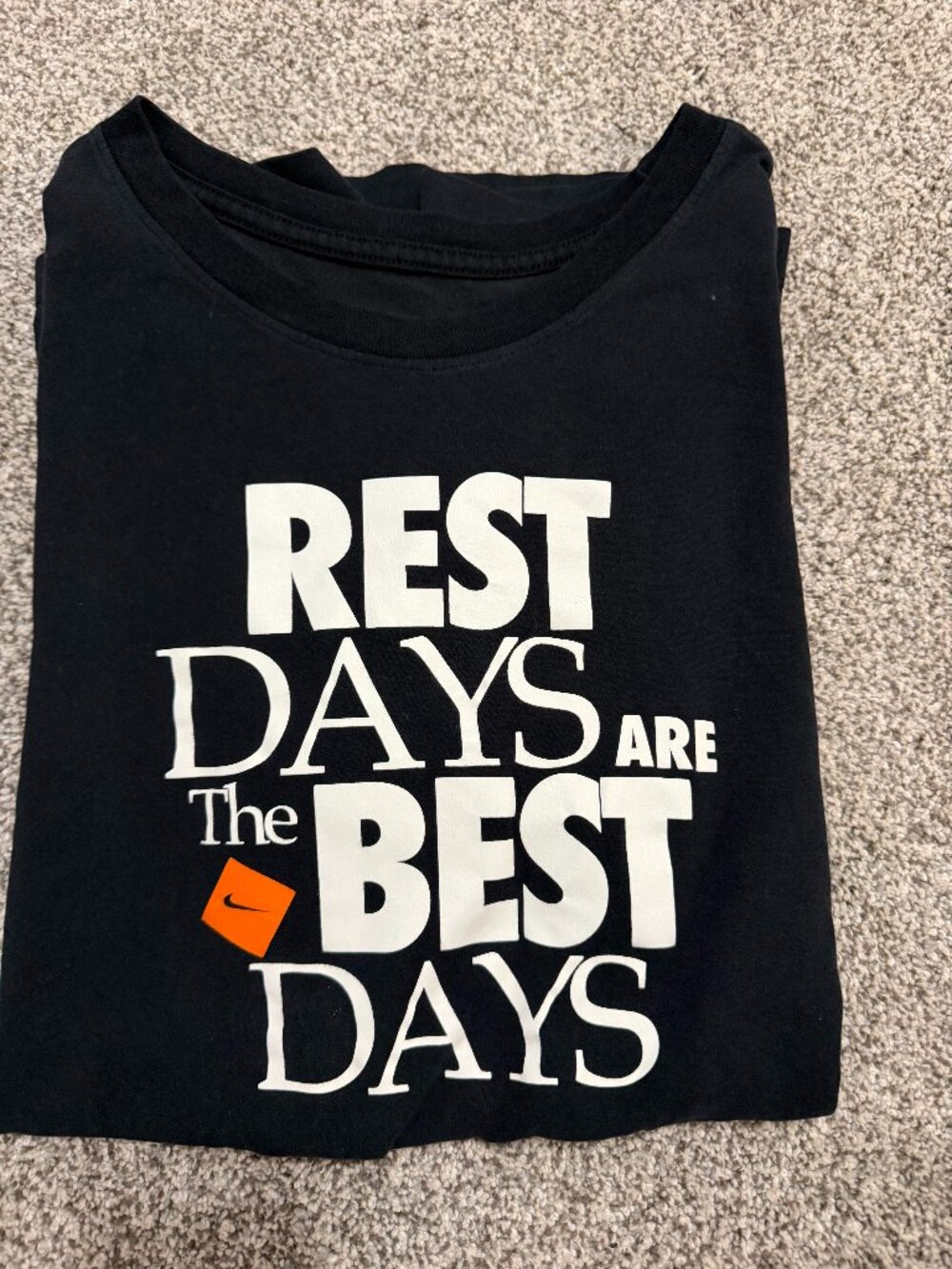 Men's Nike Black T-Shirt